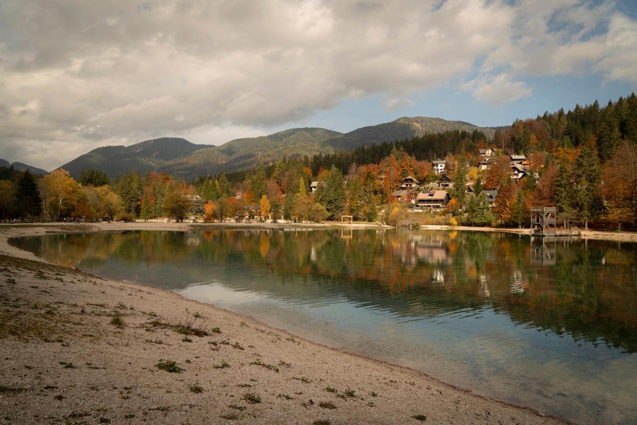 Outstanding Lake View. Kranjska Gora Εξωτερικό φωτογραφία